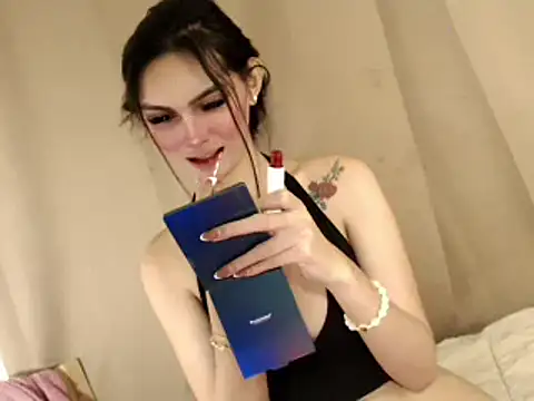 Snapshot of ehotlovea_ chatting on 13, 3, 2025 ehotlovea online show from 13, 3, 2025