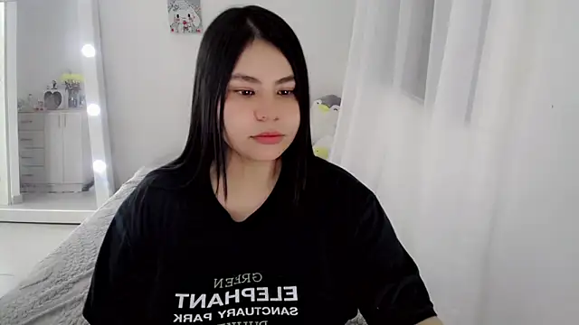 Youlittlepervertt  online show from 29, 4, 2026