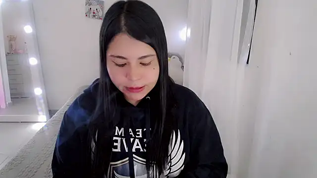 Snapshot of Youlittlepervertt_ chatting on 21, 6, 2026 Youlittlepervertt online show from 21, 6, 2026