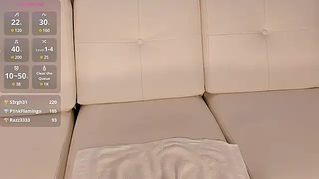 MariamRivera  online show from 25, 2, 2025