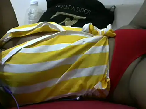 Snapshot of Pantyhosebien chatting on 7, 12, 2024 Pantyhosebien online show from 7, 12, 2024