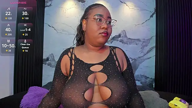 Darnellqueen online show from 7, 2, 2026