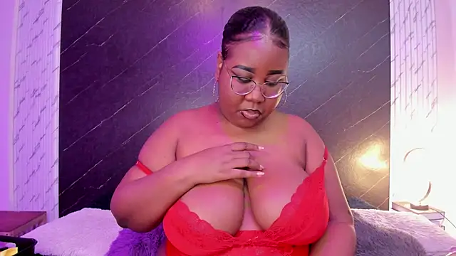 Darnellqueen online show from 13, 9, 2025