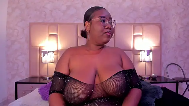 Darnellqueen online show from 22, 1, 2025