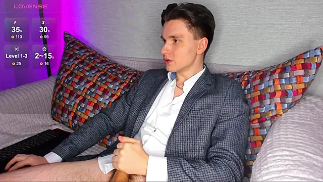 maxboy4 online show from 16, 2, 2025