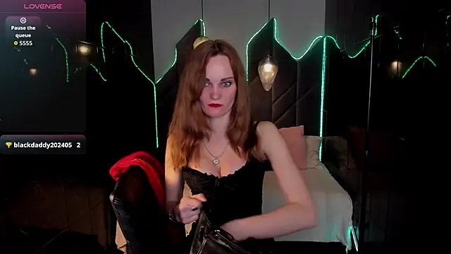 SaraSubtlety online show from 18, 4, 2026