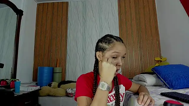 Snapshot of MarianaManzur chatting on 26, 9, 2025 MarianaManzur online show from 26, 9, 2025