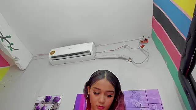 Snapshot of MarianaManzur chatting on 14, 3, 2025 MarianaManzur online show from 14, 3, 2025