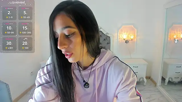 Valentina Ross  online show from 9, 5, 2026