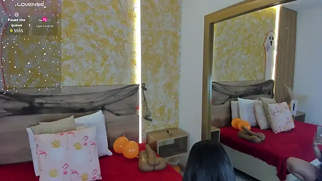 Valentina Ross  online show from 31, 10, 2025