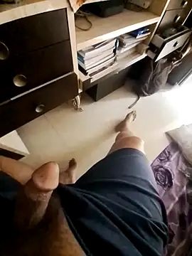 Snapshot of NH2022 chatting on 8, 2, 2025 NH2022 online show from 8, 2, 2025