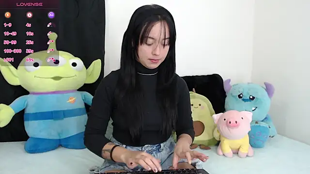 Snapshot of it_l chatting on 25, 2, 2025 it l online show from 25, 2, 2025