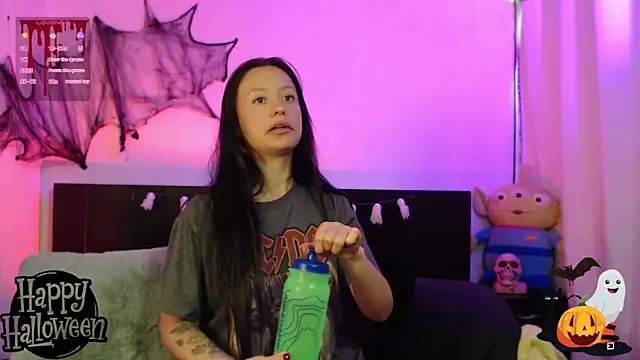 Snapshot of it_l chatting on 27, 10, 2025 it l online show from 27, 10, 2025