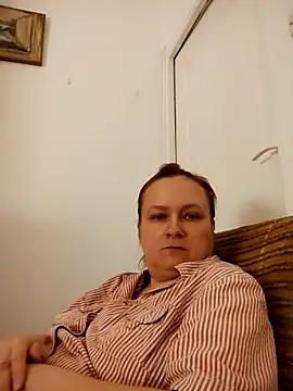 She-devilx online show from 22, 2, 2025