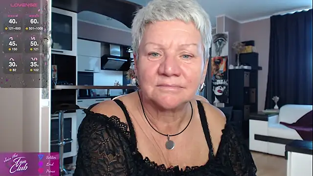 Snapshot of roxana_brooks chatting on 25, 9, 2025 roxana brooks online show from 25, 9, 2025