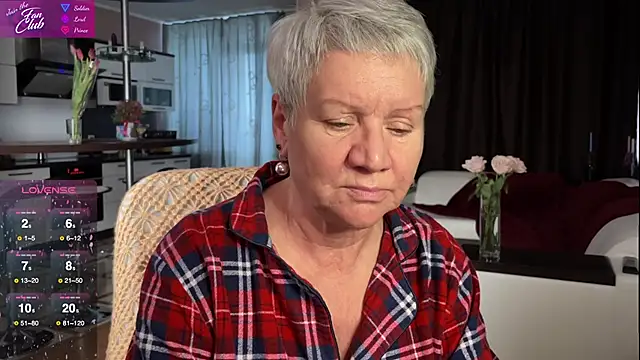 Snapshot of roxana_brooks chatting on 12, 3, 2025 roxana brooks online show from 12, 3, 2025