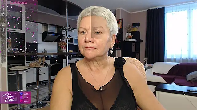 Snapshot of roxana_brooks chatting on 19, 2, 2026 roxana brooks online show from 19, 2, 2026