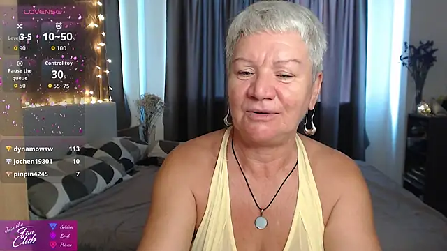 roxana brooks online show from 13, 5, 2026