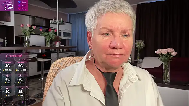 Snapshot of roxana_brooks chatting on 26, 2, 2025 roxana brooks online show from 26, 2, 2025