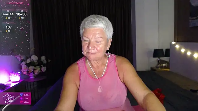 Snapshot of roxana_brooks chatting on 16, 1, 2026 roxana brooks online show from 16, 1, 2026