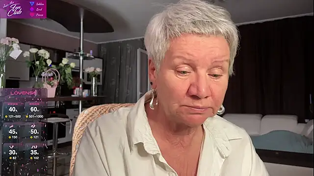 Snapshot of roxana_brooks chatting on 19, 3, 2025 roxana brooks online show from 19, 3, 2025