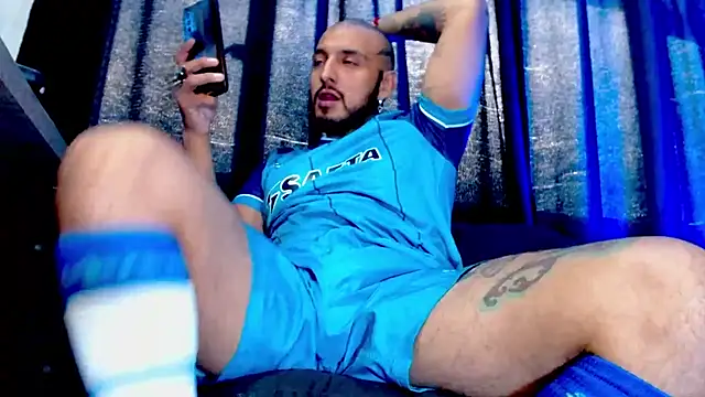 KenllyH online show from 17, 2, 2025