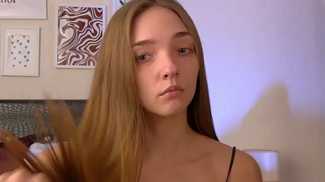 VirginieCruz online show from 9, 2, 2026