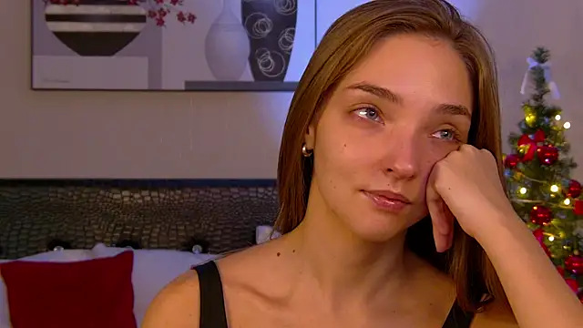 VirginieCruz online show from 20, 12, 2025