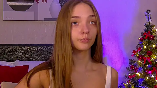 VirginieCruz online show from 4, 12, 2025