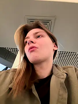 ValenciaShock online show from 20, 12, 2025