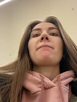 Snapshot of ValenciaShock chatting on 9, 2, 2025 ValenciaShock online show from 9, 2, 2025