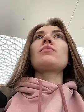 Snapshot of ValenciaShock chatting on 9, 2, 2025 ValenciaShock online show from 9, 2, 2025