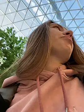 Snapshot of ValenciaShock chatting on 19, 2, 2025 ValenciaShock online show from 19, 2, 2025