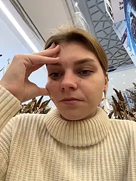 Snapshot of ValenciaShock chatting on 23, 10, 2025 ValenciaShock online show from 23, 10, 2025