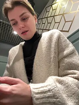 Snapshot of ValenciaShock chatting on 23, 11, 2025 ValenciaShock online show from 23, 11, 2025