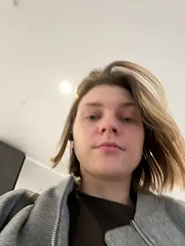 ValenciaShock online show from 15, 4, 2026