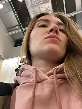 Snapshot of ValenciaShock chatting on 25, 1, 2025 ValenciaShock online show from 25, 1, 2025