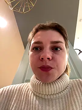 Snapshot of ValenciaShock chatting on 14, 11, 2025 ValenciaShock online show from 14, 11, 2025