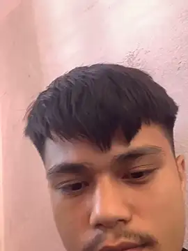 Hullax online show from 6, 11, 2025