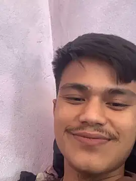 Hullax online show from 11, 11, 2025