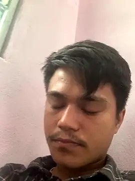 Hullax online show from 31, 10, 2025