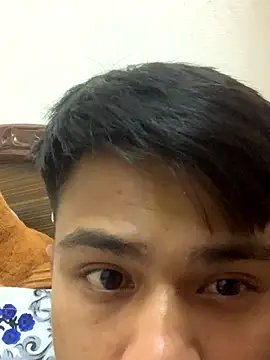 Hullax online show from 3, 11, 2025