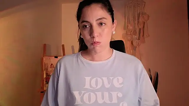 Mala Bad online show from 27, 10, 2025