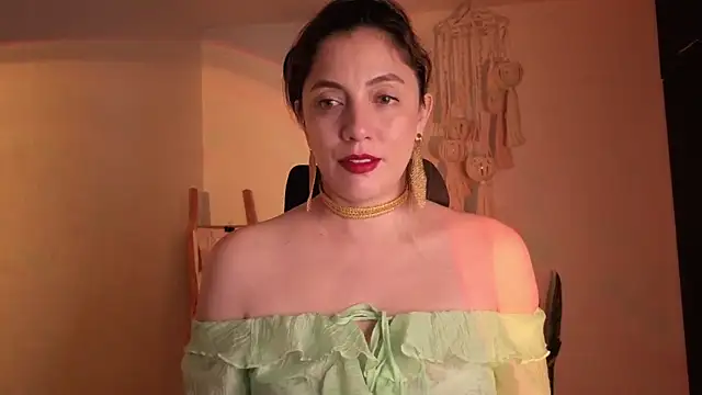 Mala Bad online show from 10, 11, 2025