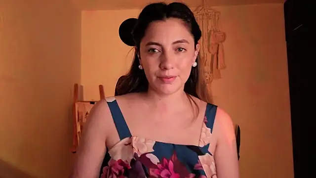 Mala Bad online show from 9, 11, 2025