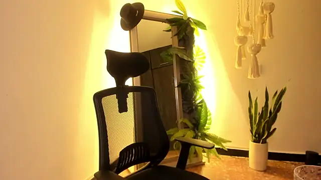 Mala Bad online show from 11, 3, 2025