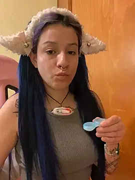 Lucygothic online show from 23, 1, 2025