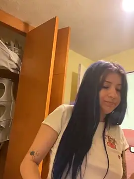 Lucygothic online show from 26, 2, 2025