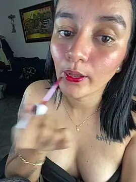 Lucia-Candy online show from 2, 3, 2025