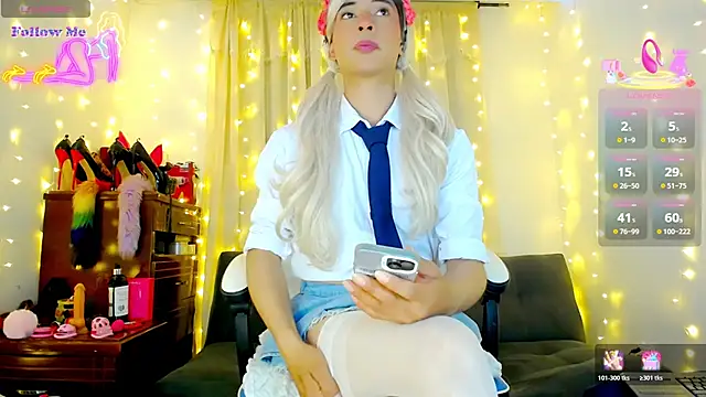 Aleexx    online show from 6, 3, 2026